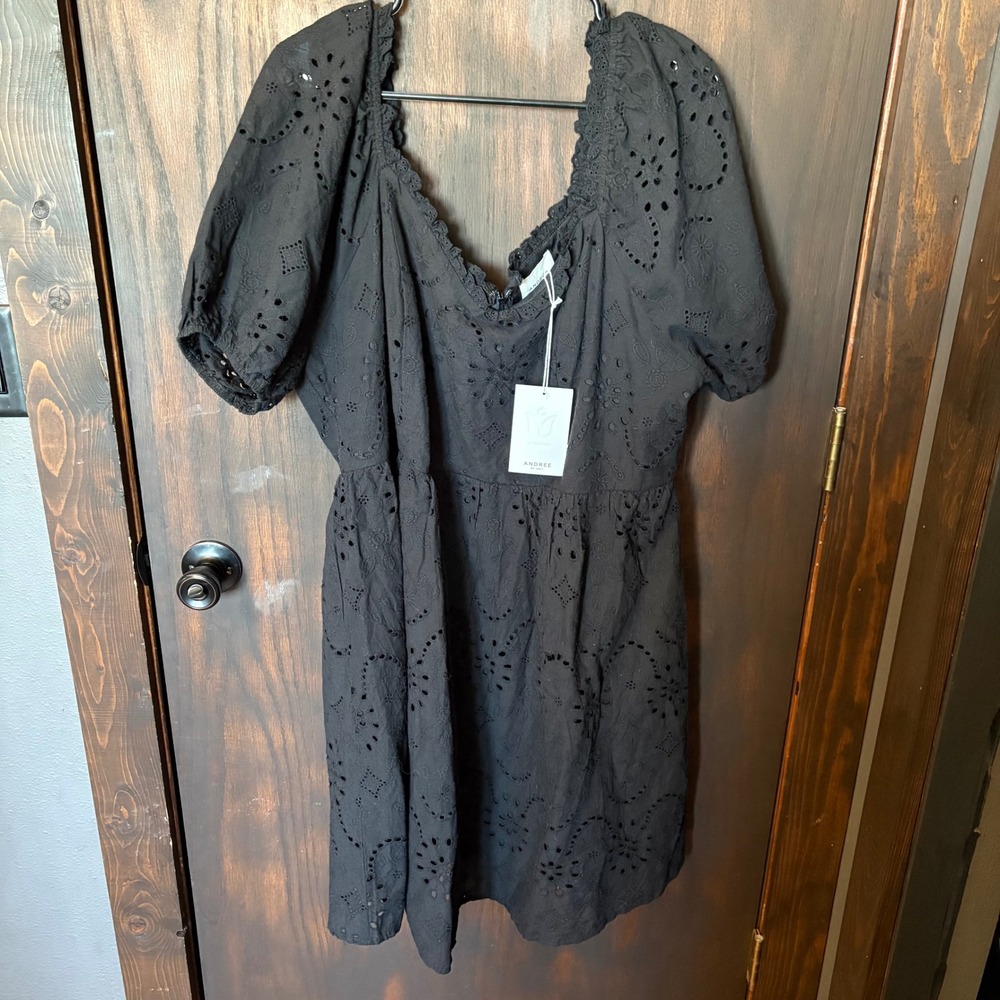 Andree by Unit Black Eyelet Lace Puff Sleeve Mini Dress Plus Size 2X